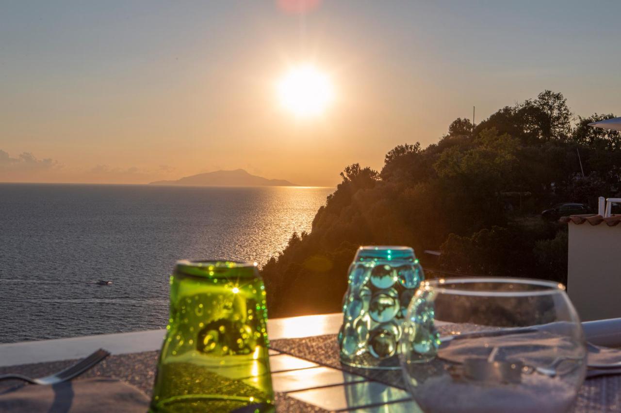 Hotel Vista Di Capri マッサ・ルブレンセ エクステリア 写真