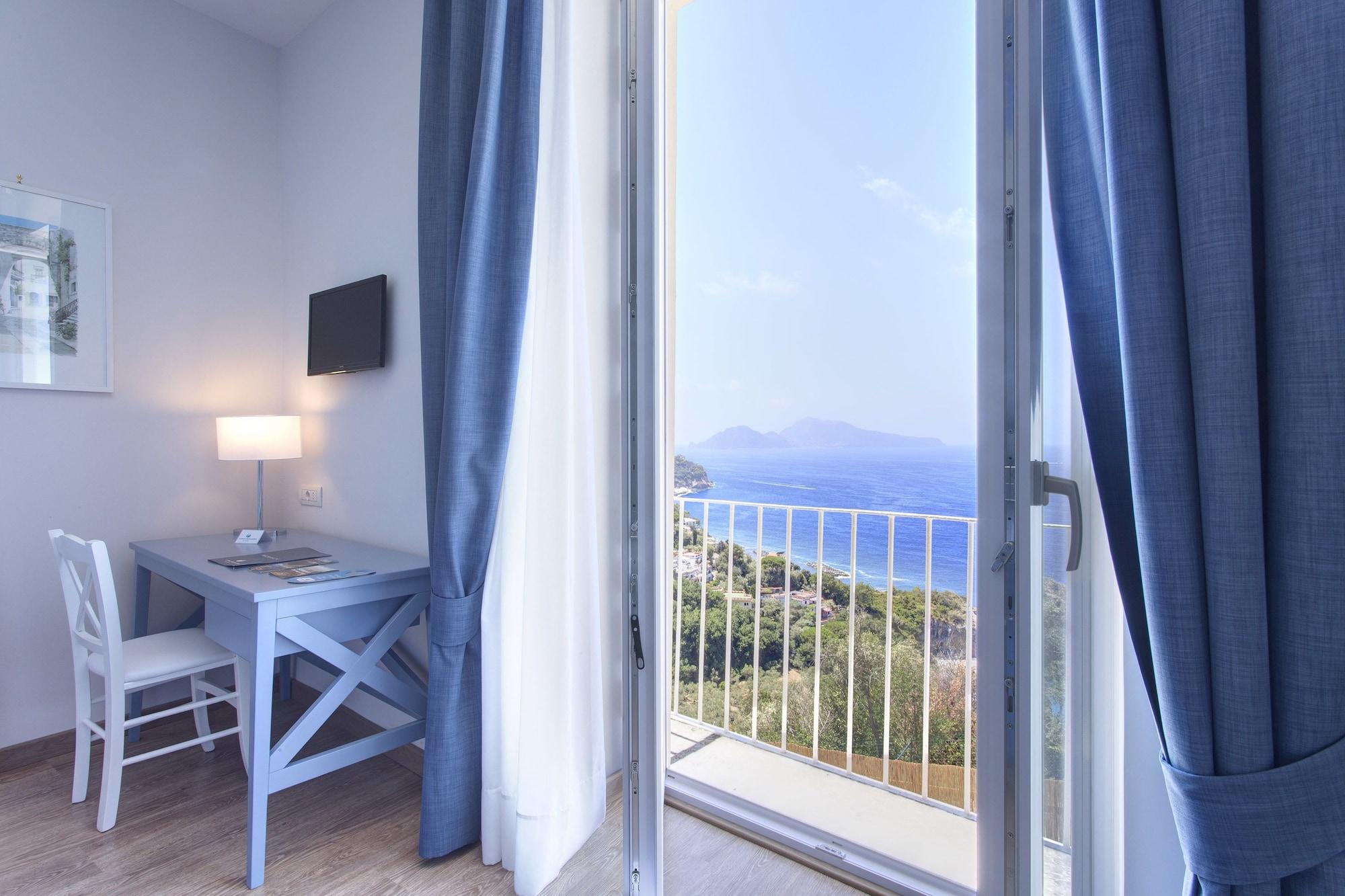 Hotel Vista Di Capri マッサ・ルブレンセ エクステリア 写真